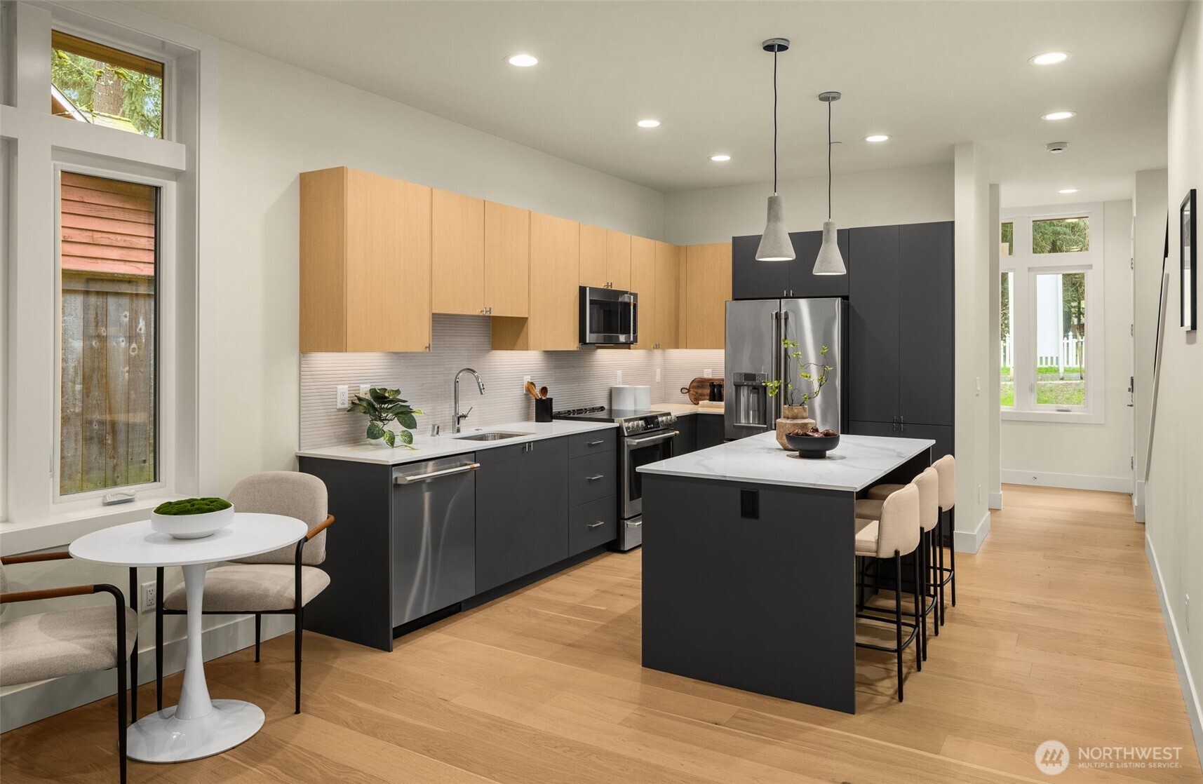 12710 NE 72nd Street , Kirkland, WA 98033