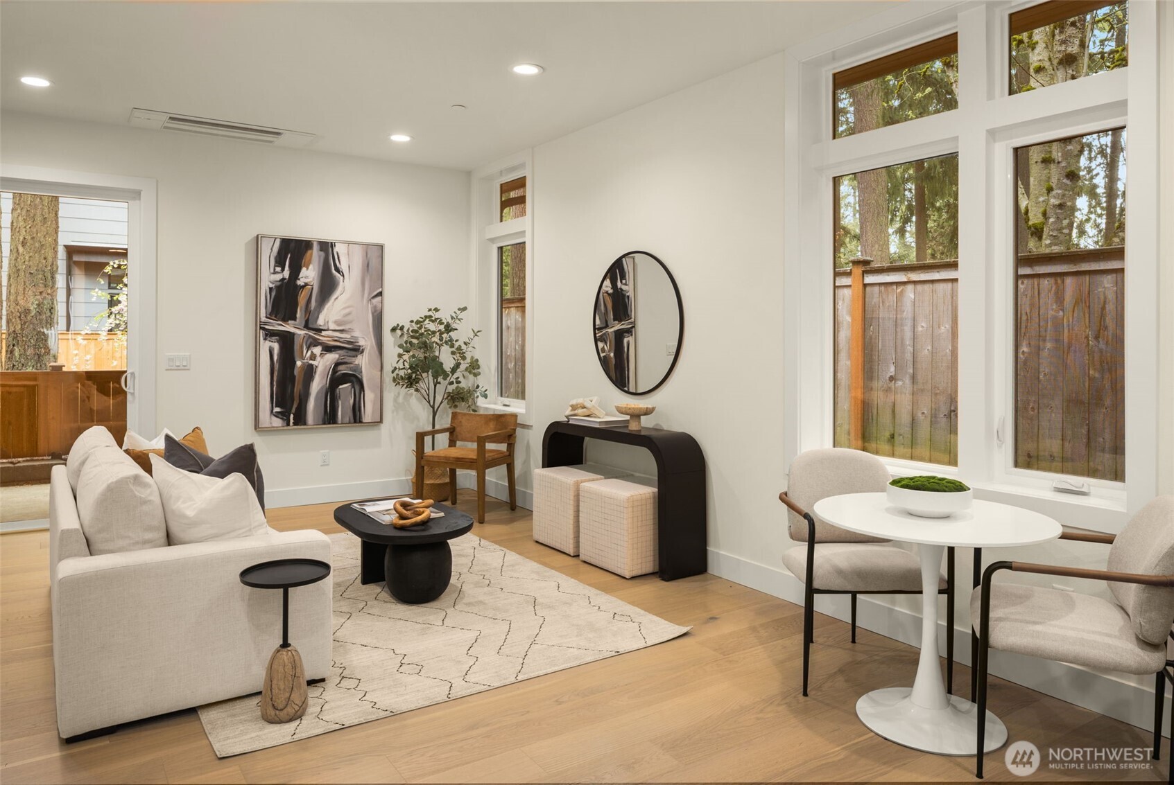 12710 NE 72nd Street , Kirkland, WA 98033