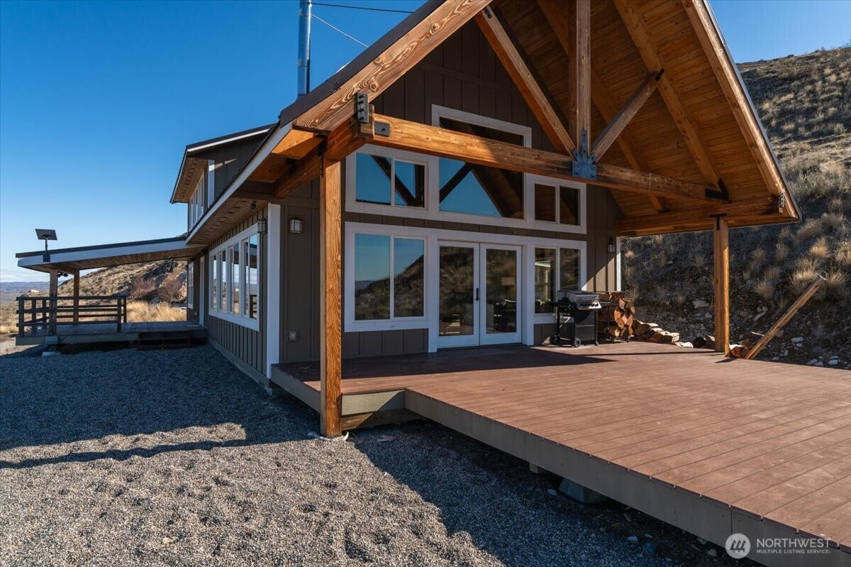 420 Plata Road , Brewster, WA 98812