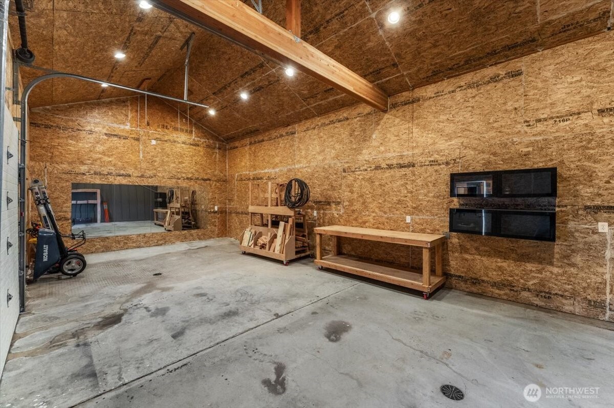 420 Plata Road , Brewster, WA 98812