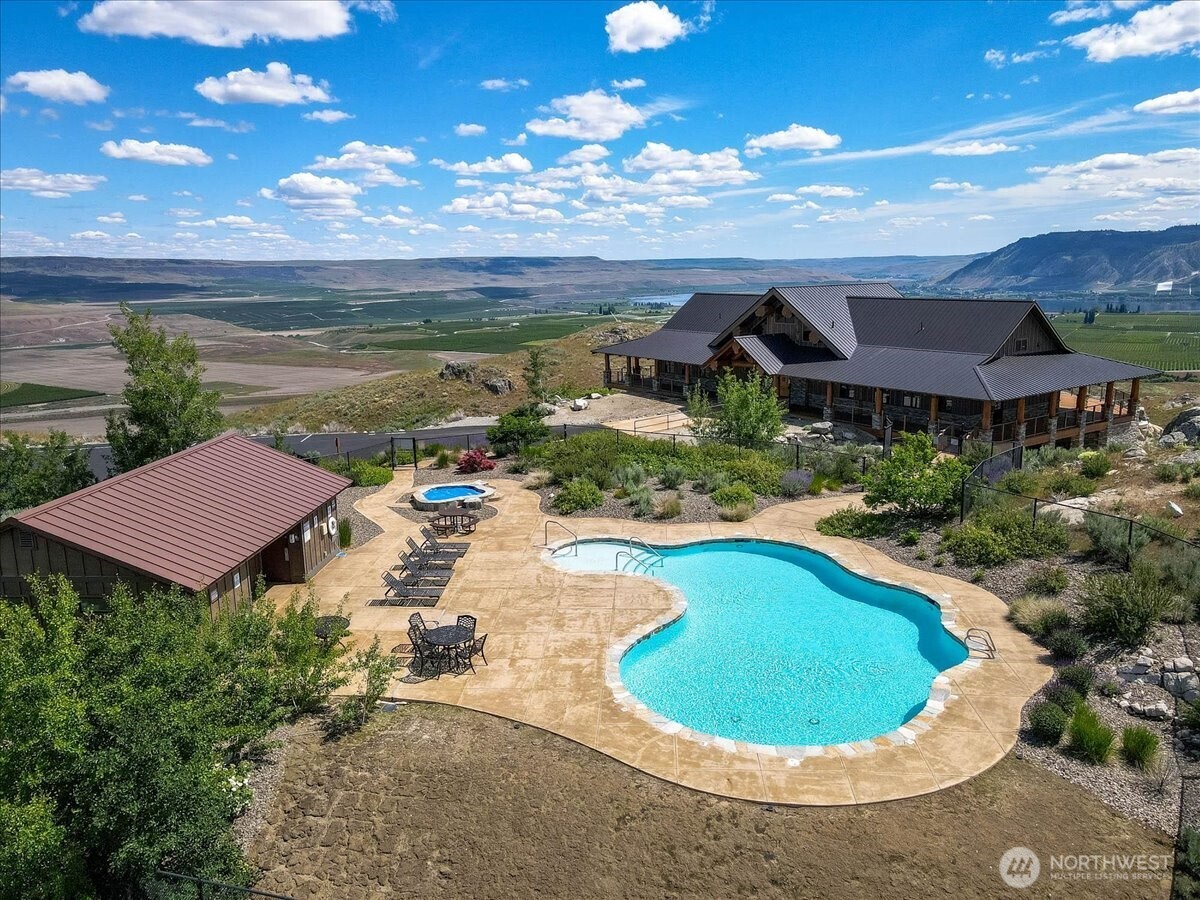 420 Plata Road , Brewster, WA 98812