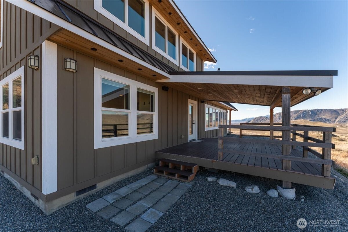 420 Plata Road , Brewster, WA 98812
