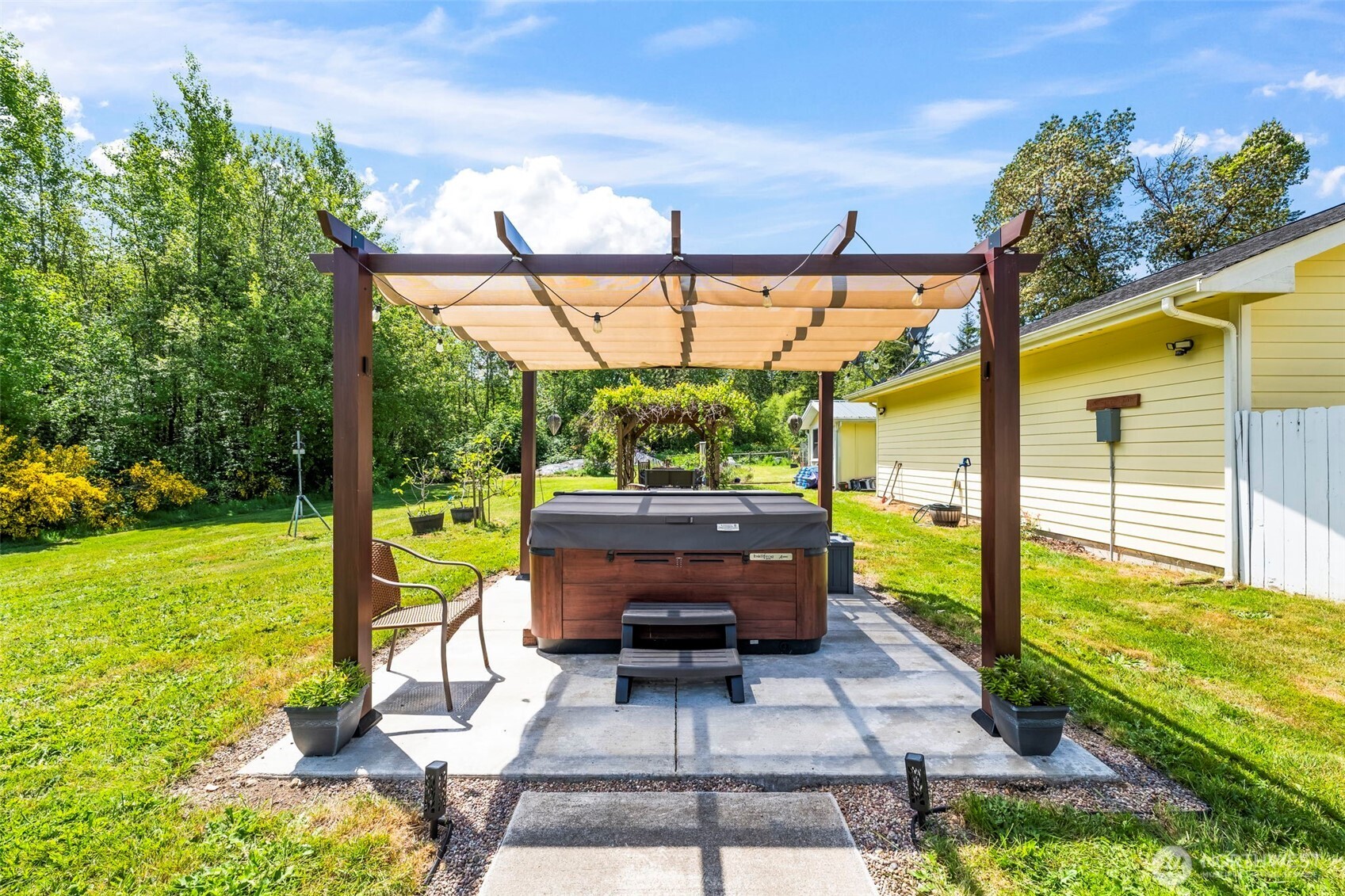 1327 196th Avenue NW, Lakebay, WA 98349