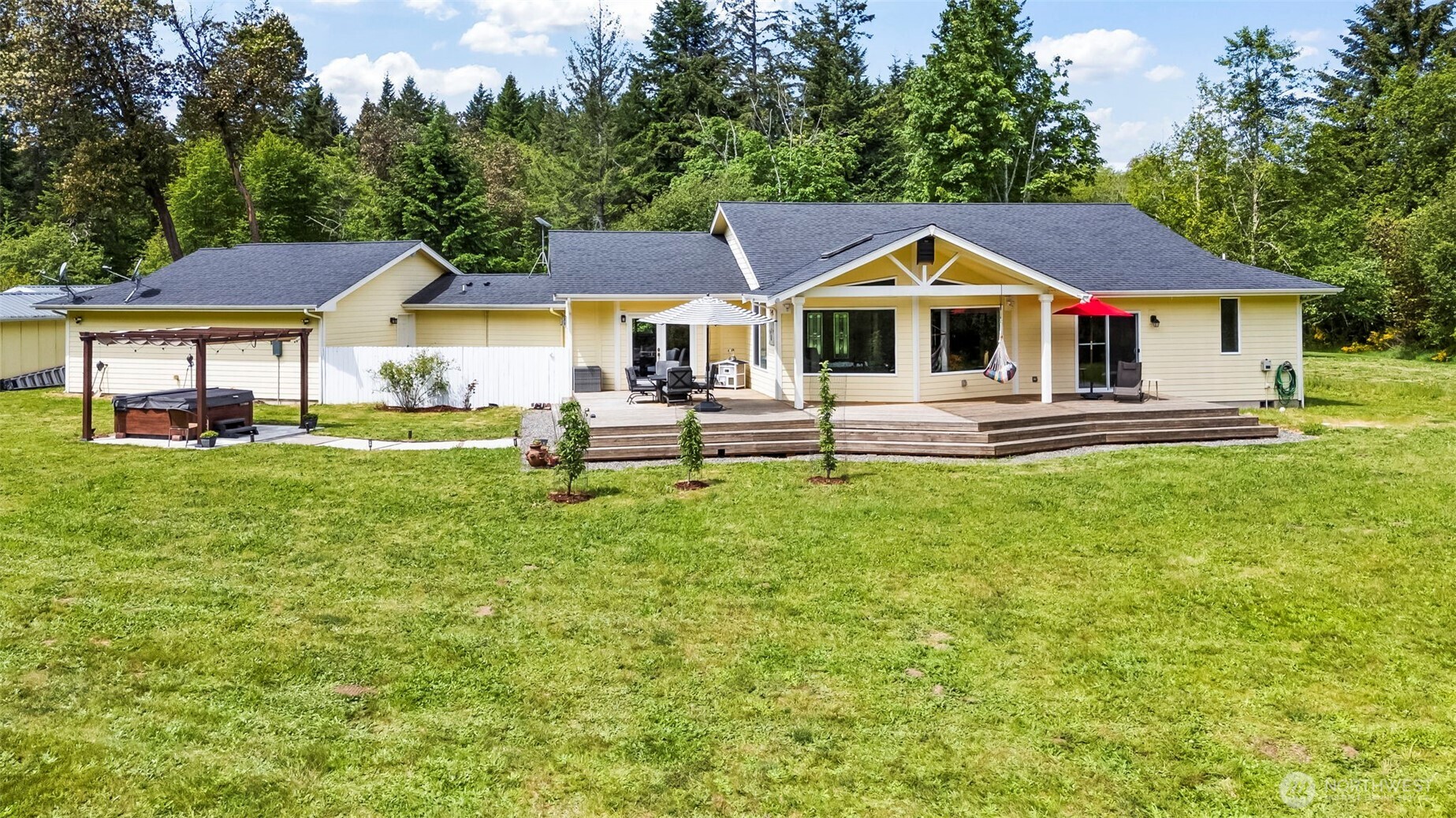 1327 196th Avenue NW, Lakebay, WA 98349