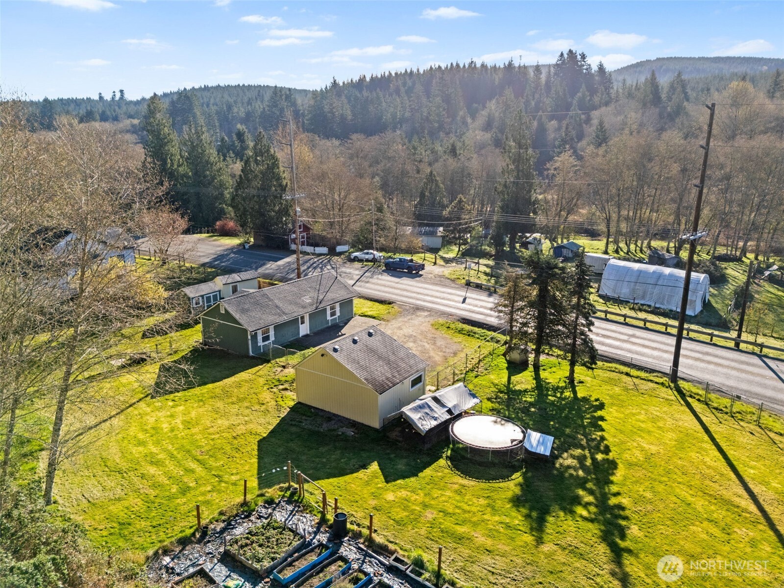 385 Elma McCleary Road , Elma, WA 98541