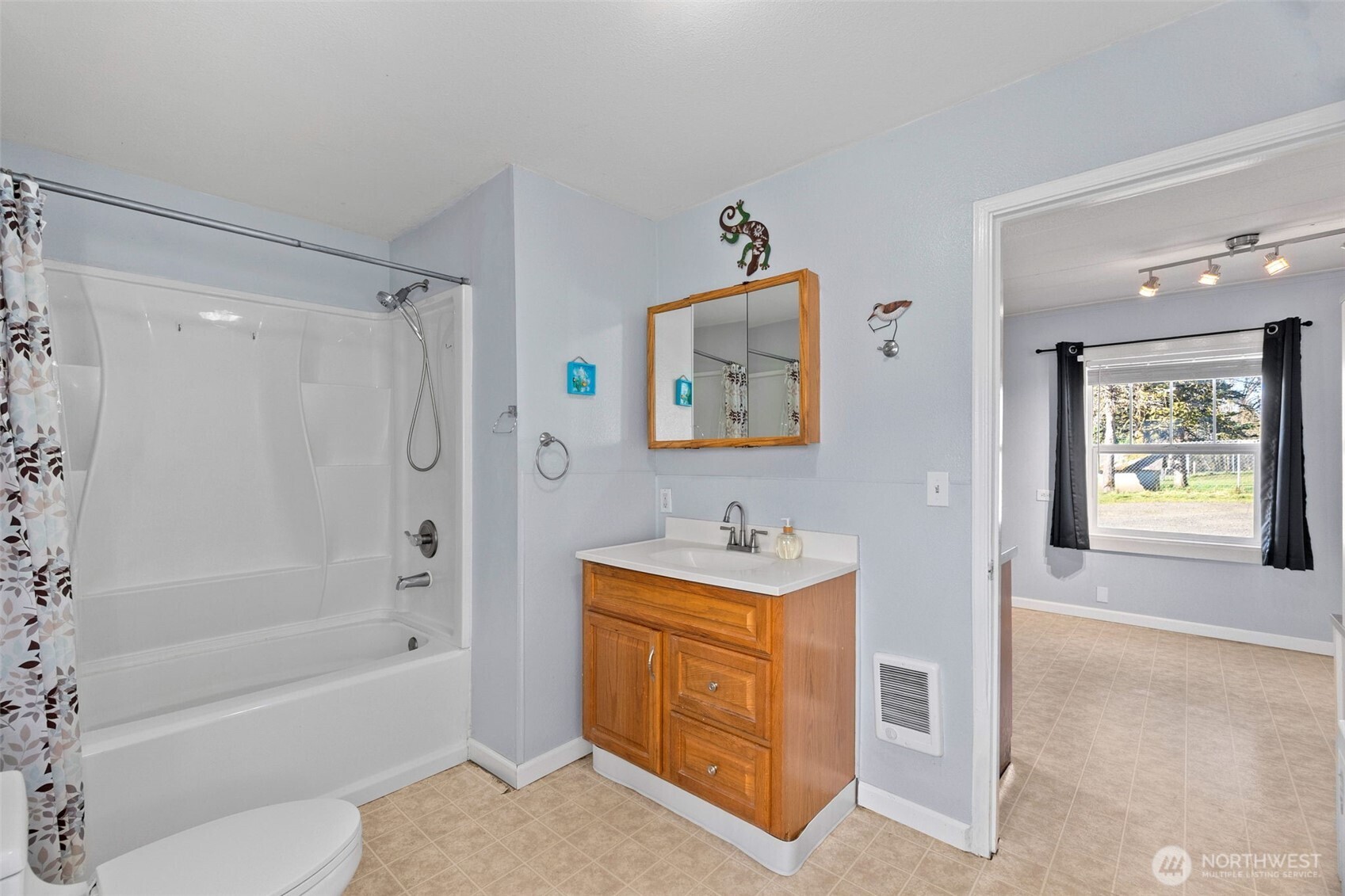 385 Elma McCleary Road , Elma, WA 98541