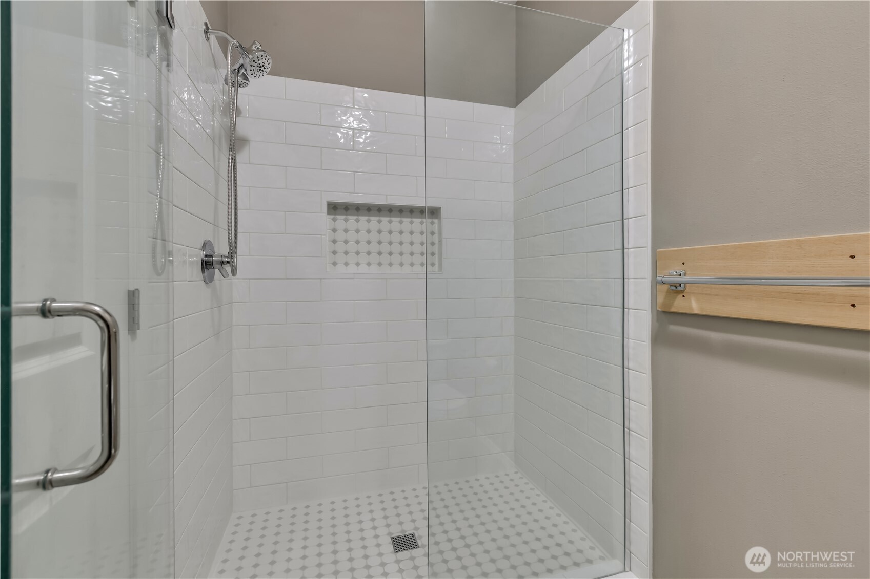 1419 60th Street SE #B, Auburn, WA 98092
