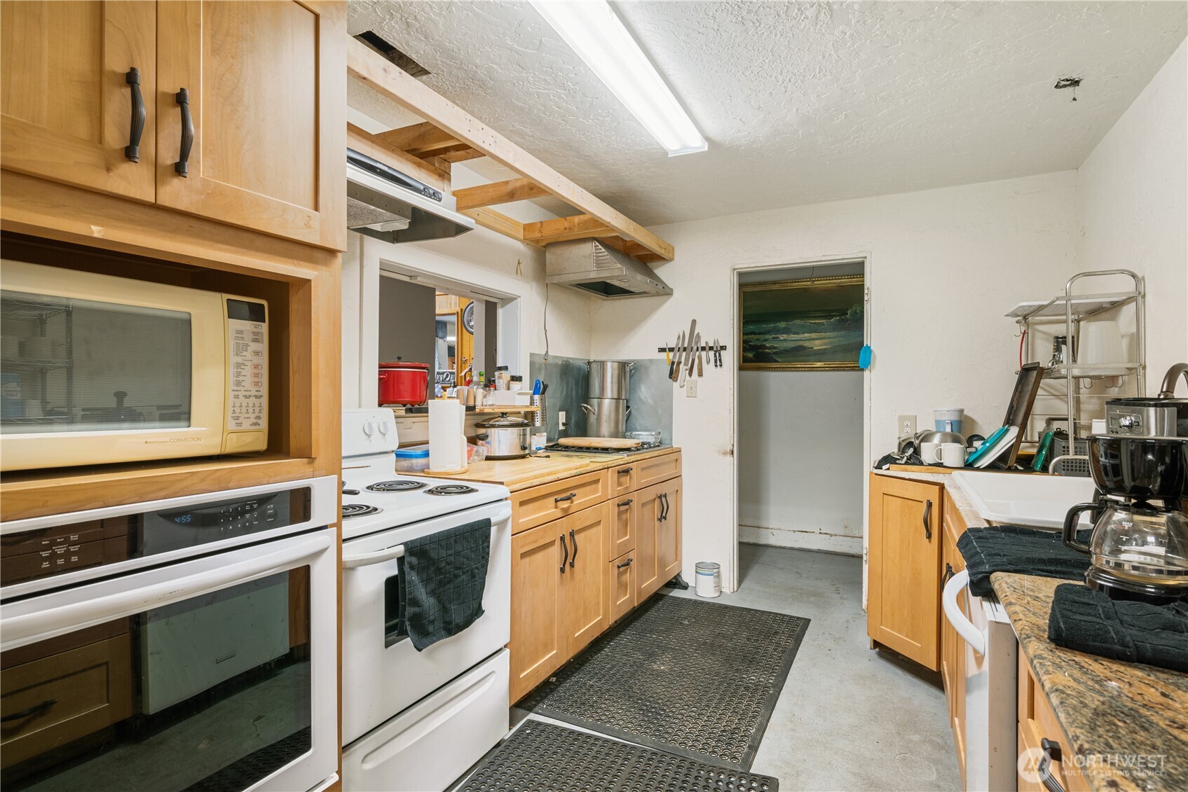 301 Allen Street , Kelso, WA 98626