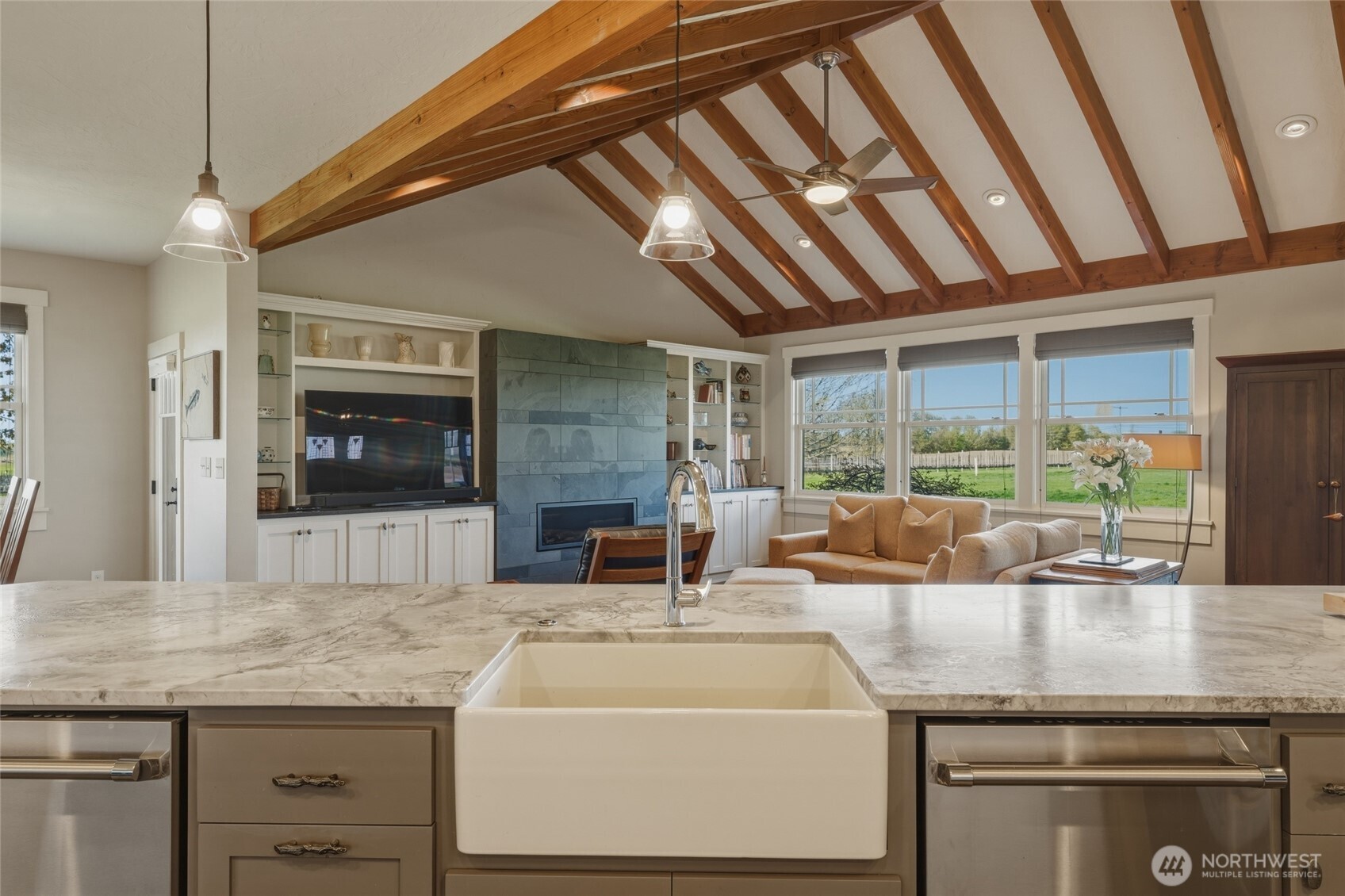 3926 Braden Road , Walla Walla, WA 99362