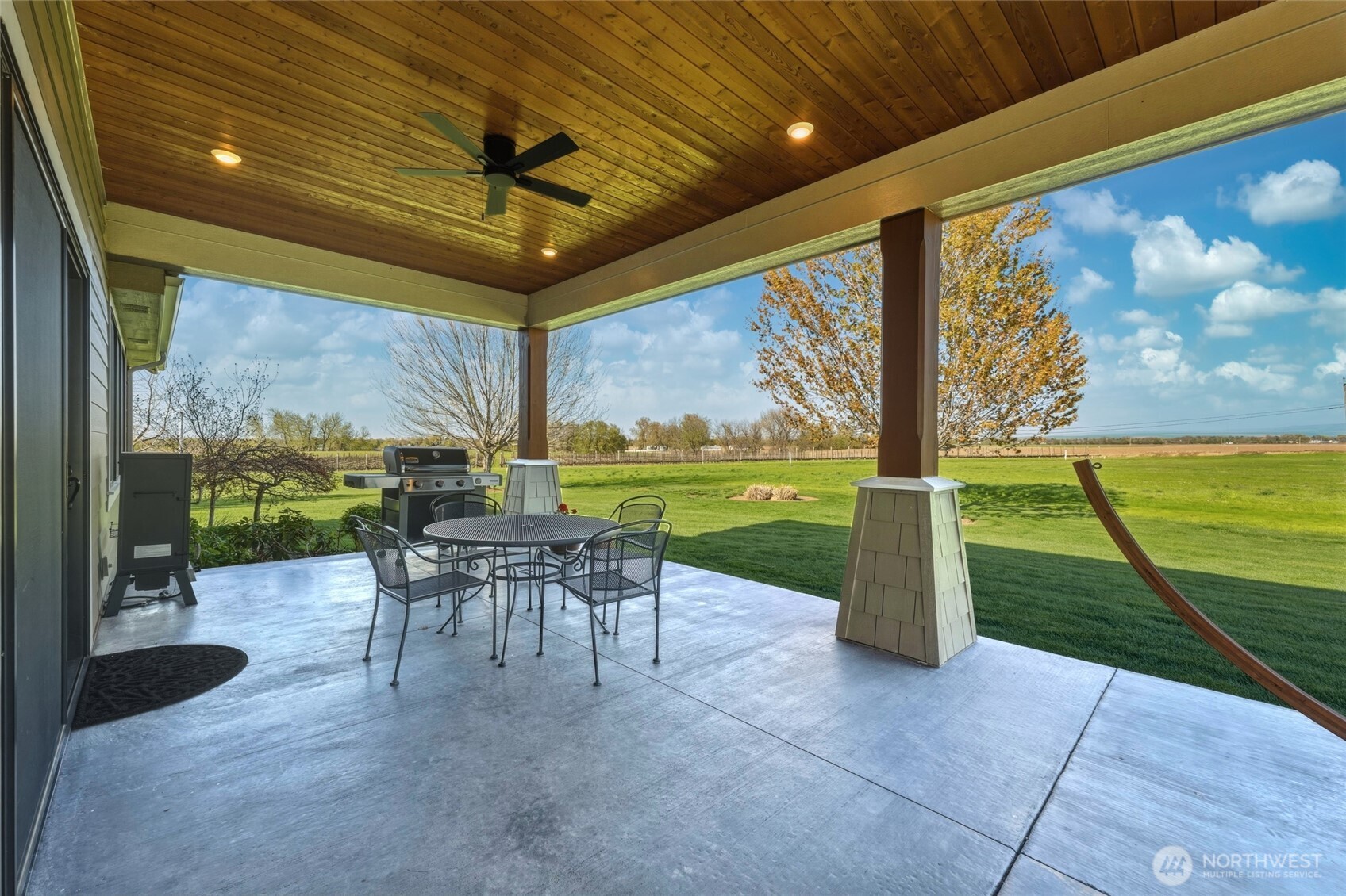 3926 Braden Road , Walla Walla, WA 99362