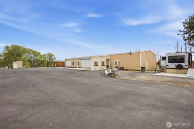 5601 Road K NE, Moses Lake, WA 98837 - Photo 3