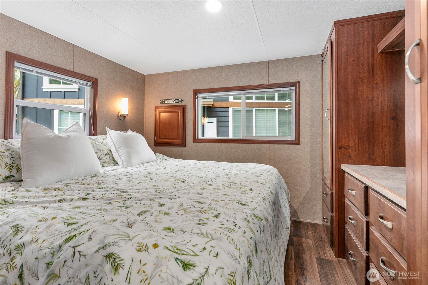 990 S Lake Whatcom Boulevard #9, Sedro Woolley, WA 98284