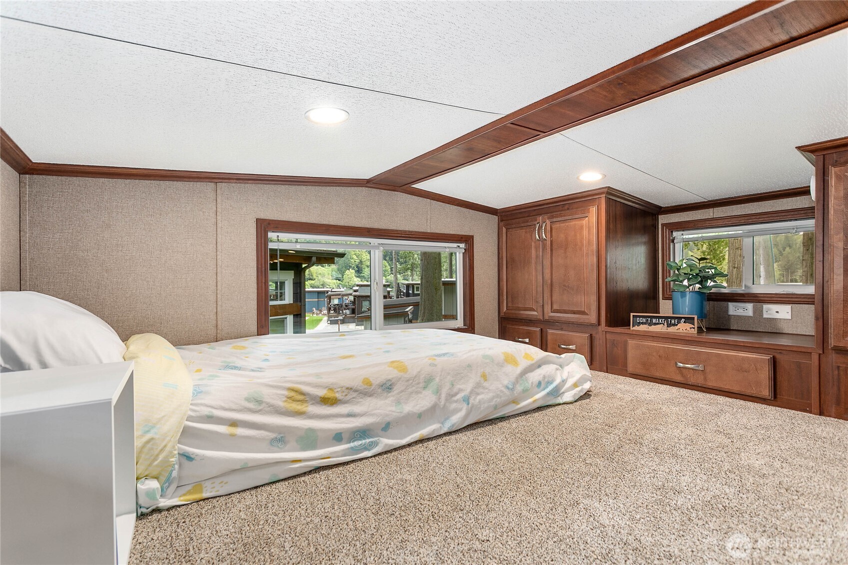 990 S Lake Whatcom Boulevard #9, Sedro Woolley, WA 98284