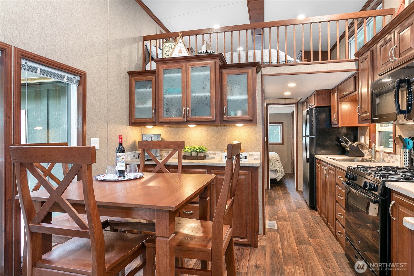 990 S Lake Whatcom Boulevard #9, Sedro Woolley, WA 98284