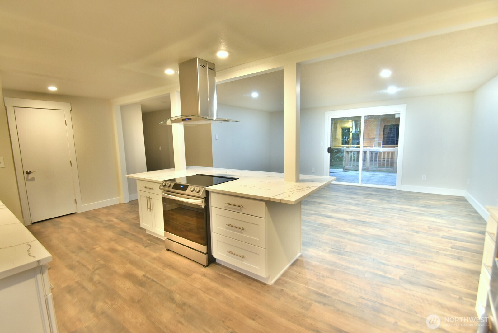 17708 NE 160th Place , Woodinville, WA 98072