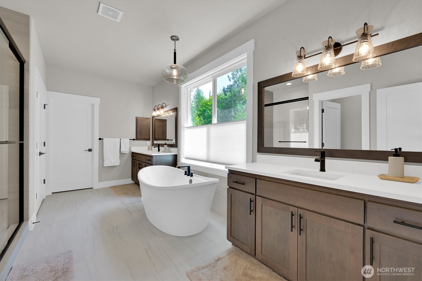 7407 Sunset Ridge Lane NW, Olympia, WA 98502