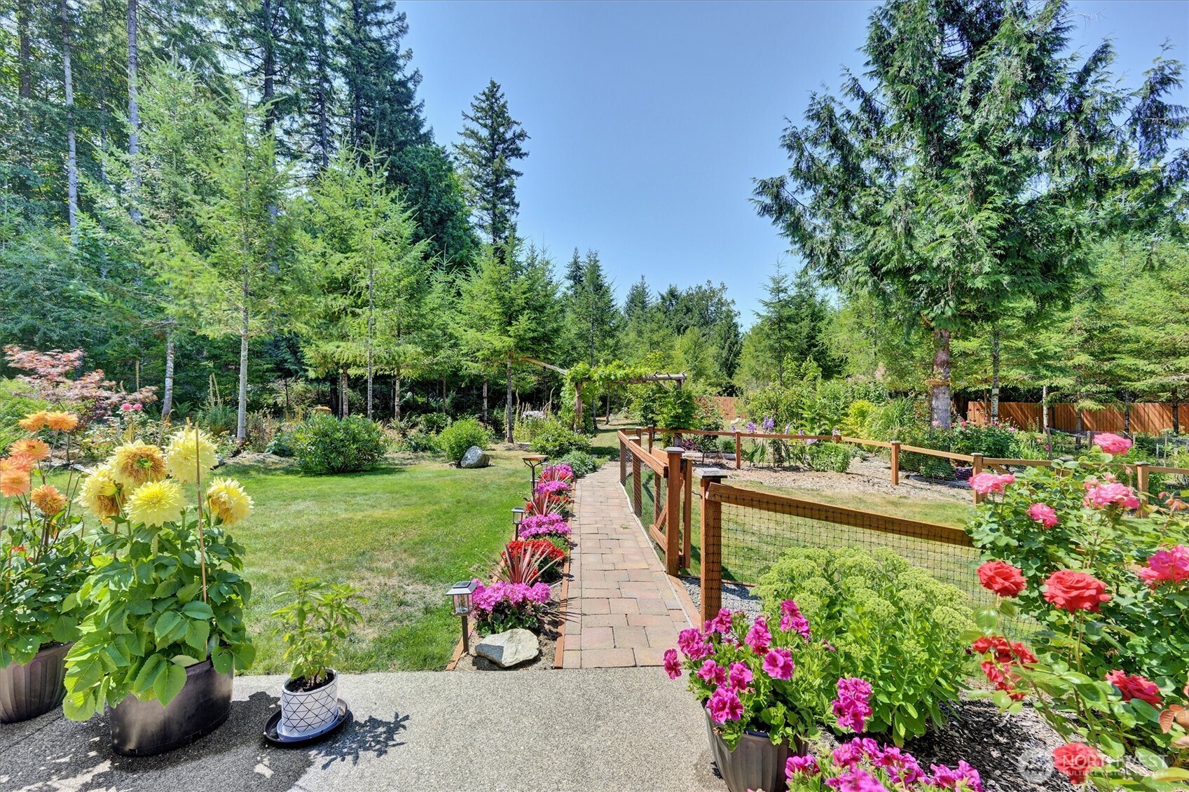 7407 Sunset Ridge Lane NW, Olympia, WA 98502