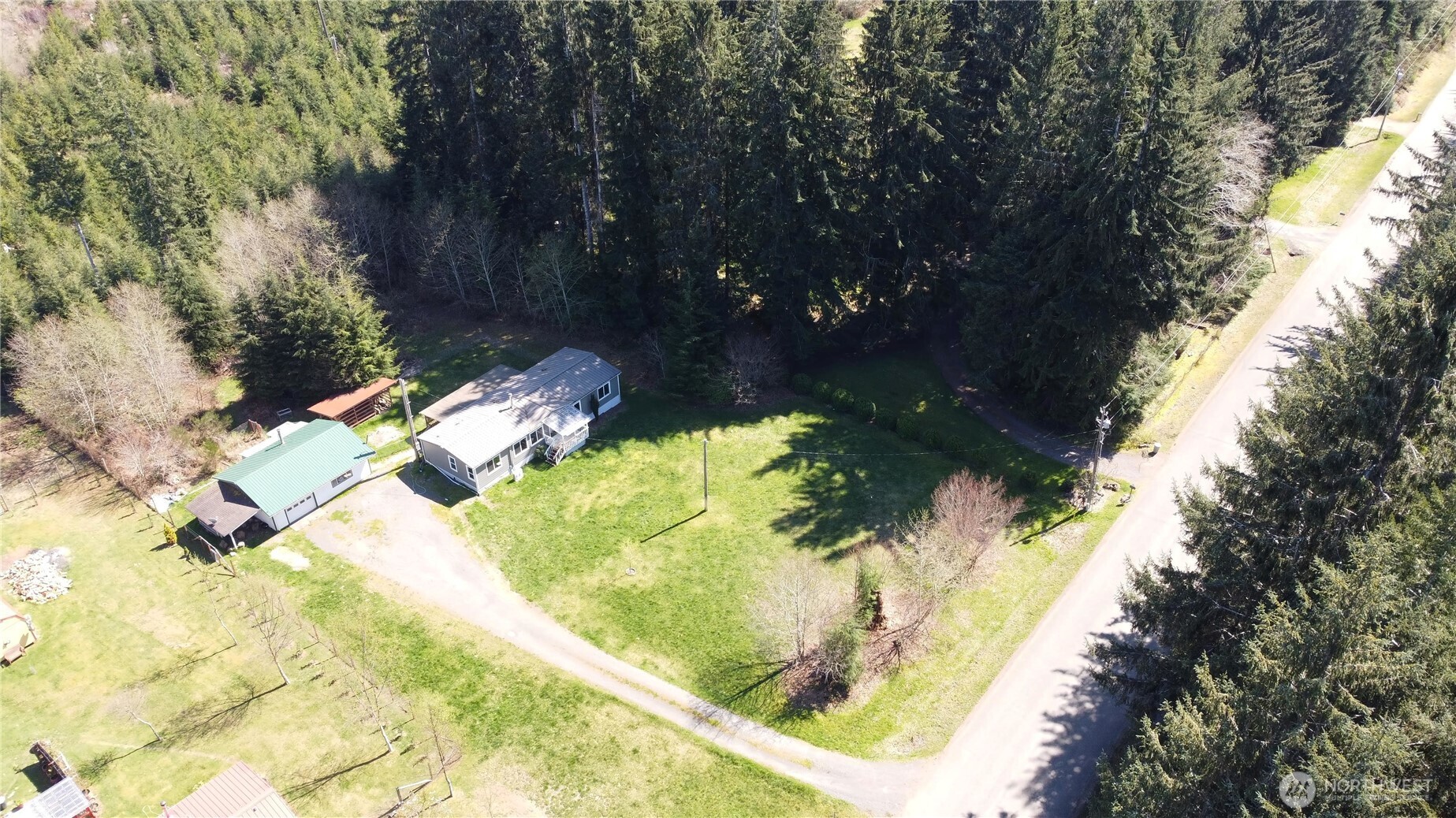 362 Elk Valley Road , Forks, WA 98331