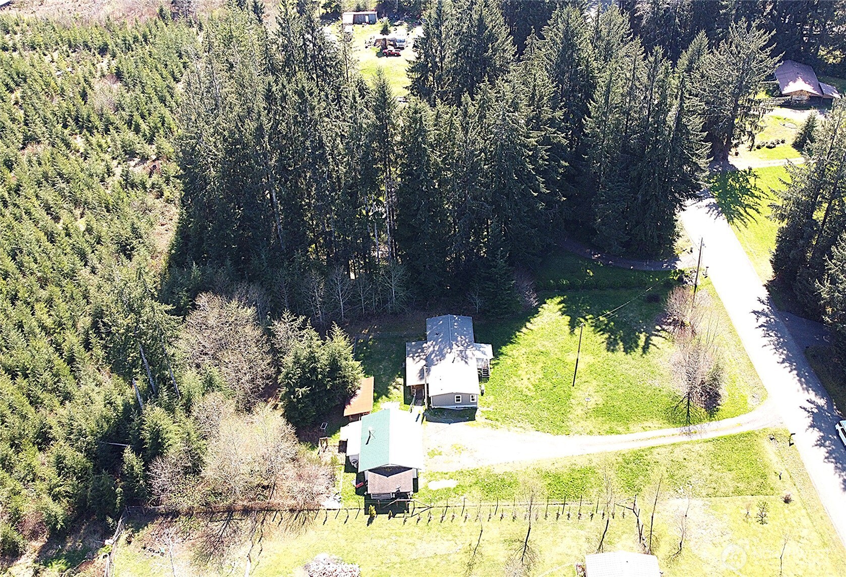 362 Elk Valley Road , Forks, WA 98331