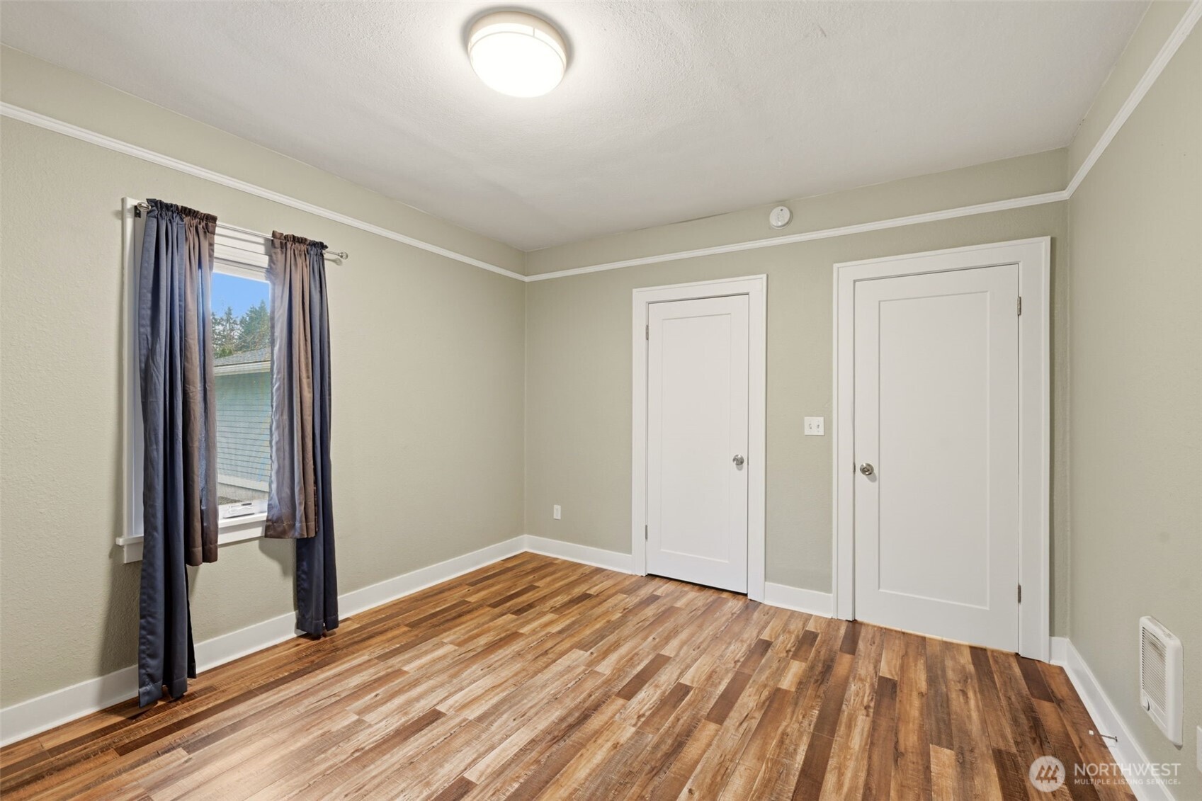 10408 Idlewild Road SW, Lakewood, WA 98498