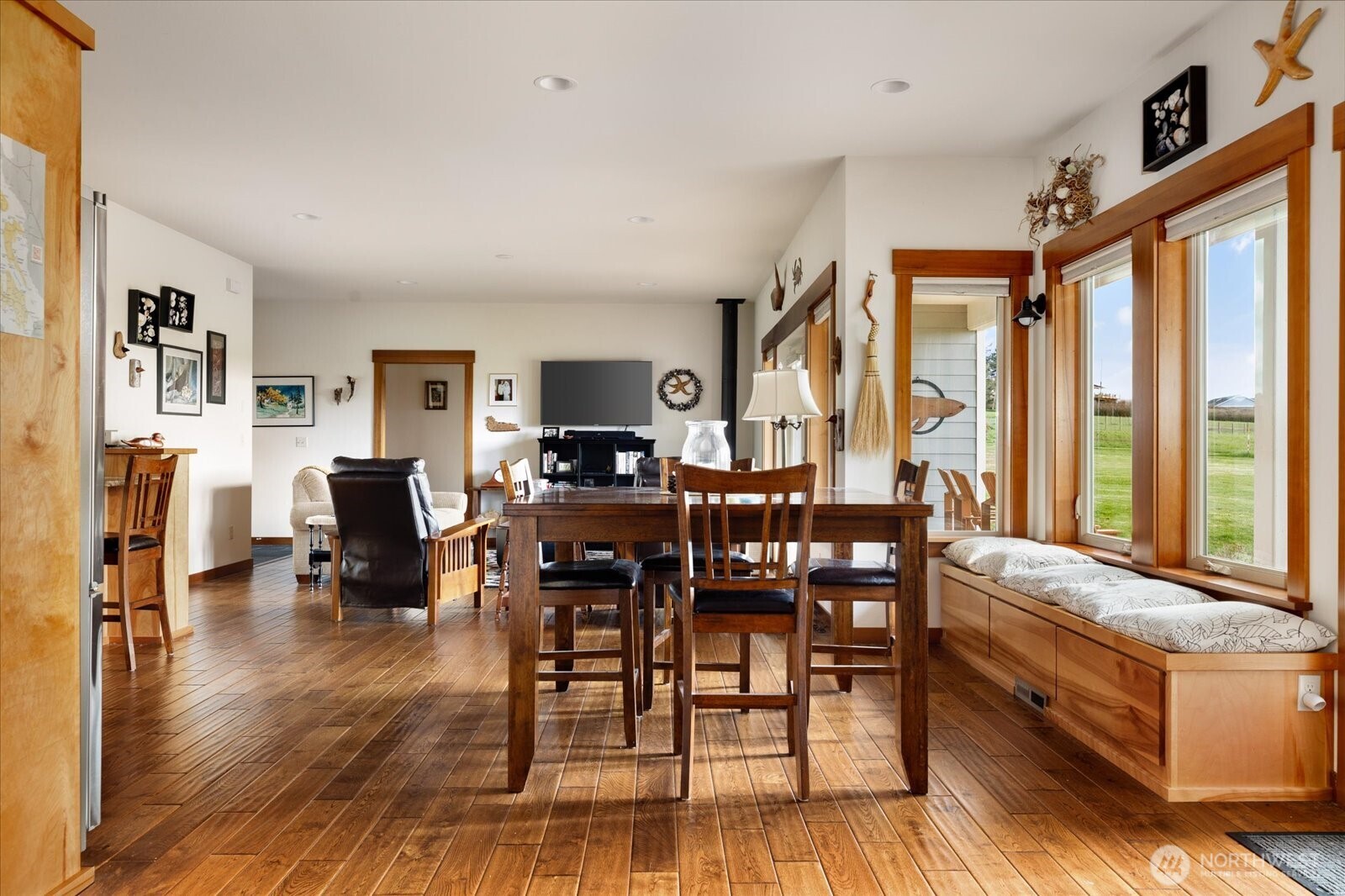 710 Zylstra Road , Coupeville, WA 98239