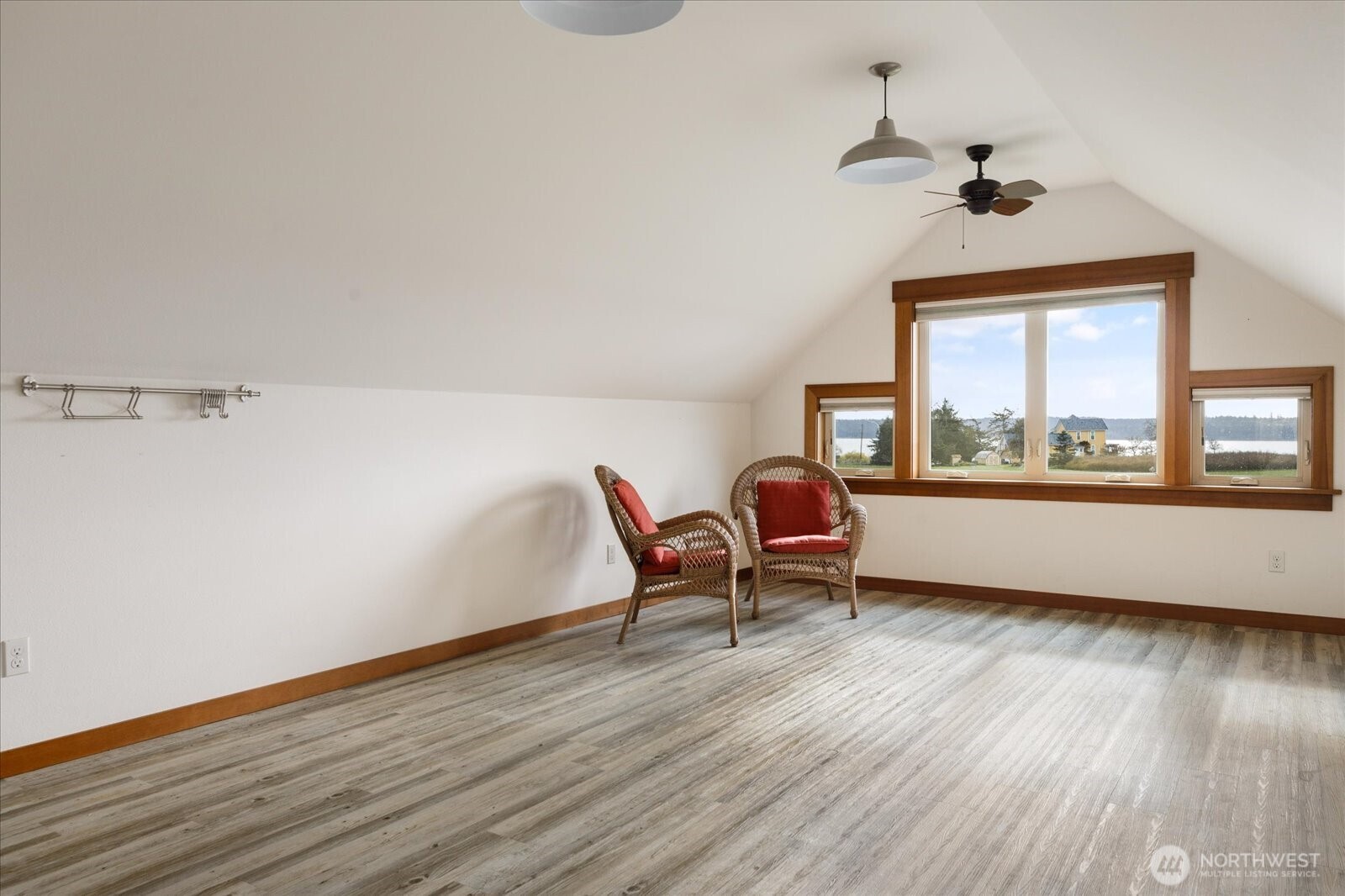 710 Zylstra Road , Coupeville, WA 98239