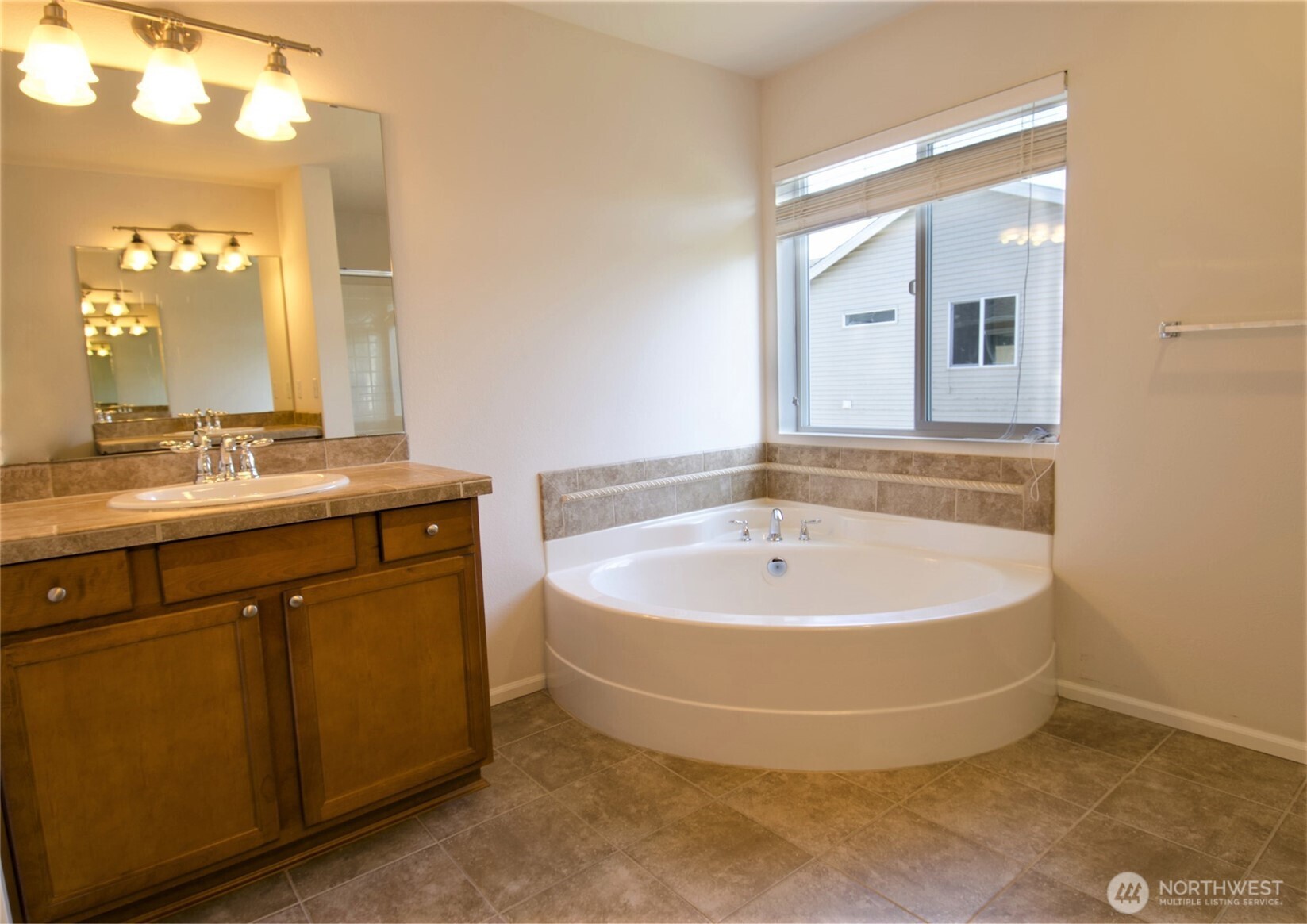 4621 S 214th Place #98032, Kent, WA 98032