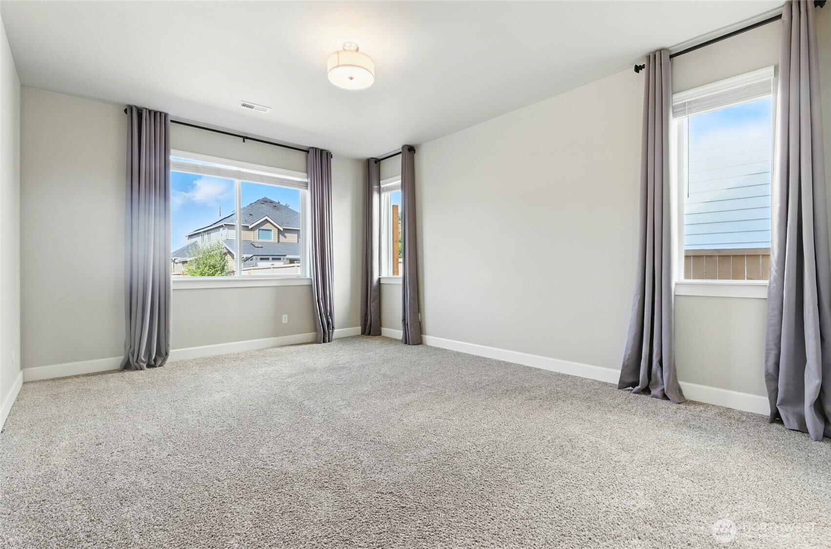 2008 84th Avenue E, Edgewood, WA 98371