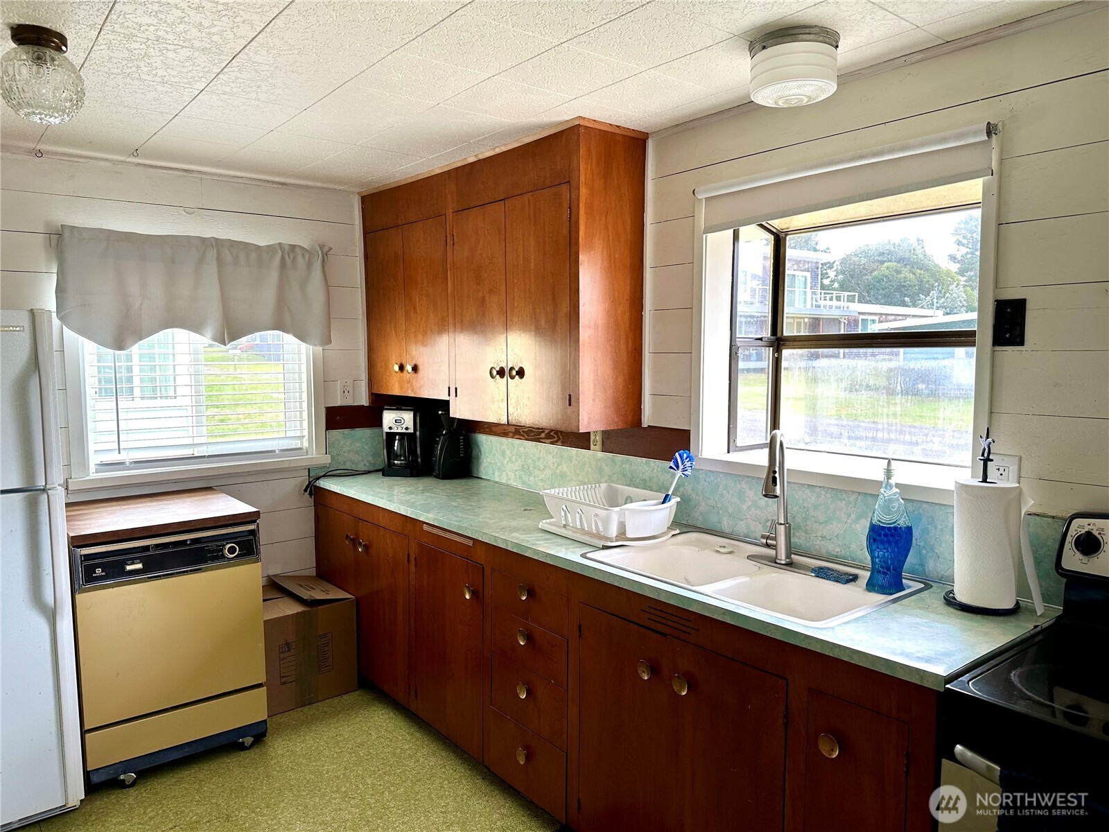 1215 199th Place , Long Beach, WA 98631