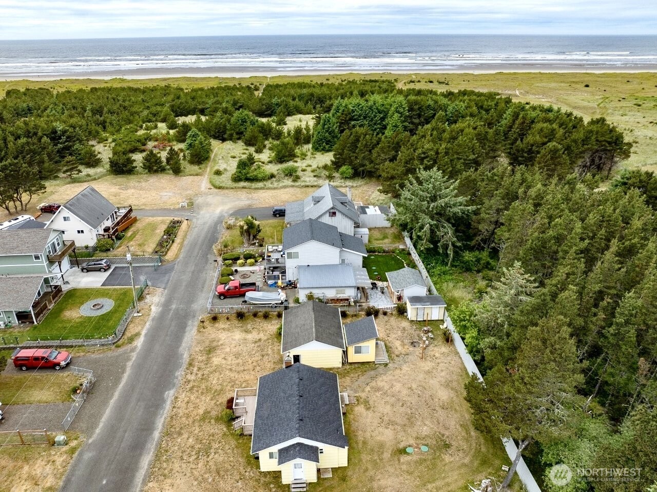 1215 199th Place , Long Beach, WA 98631