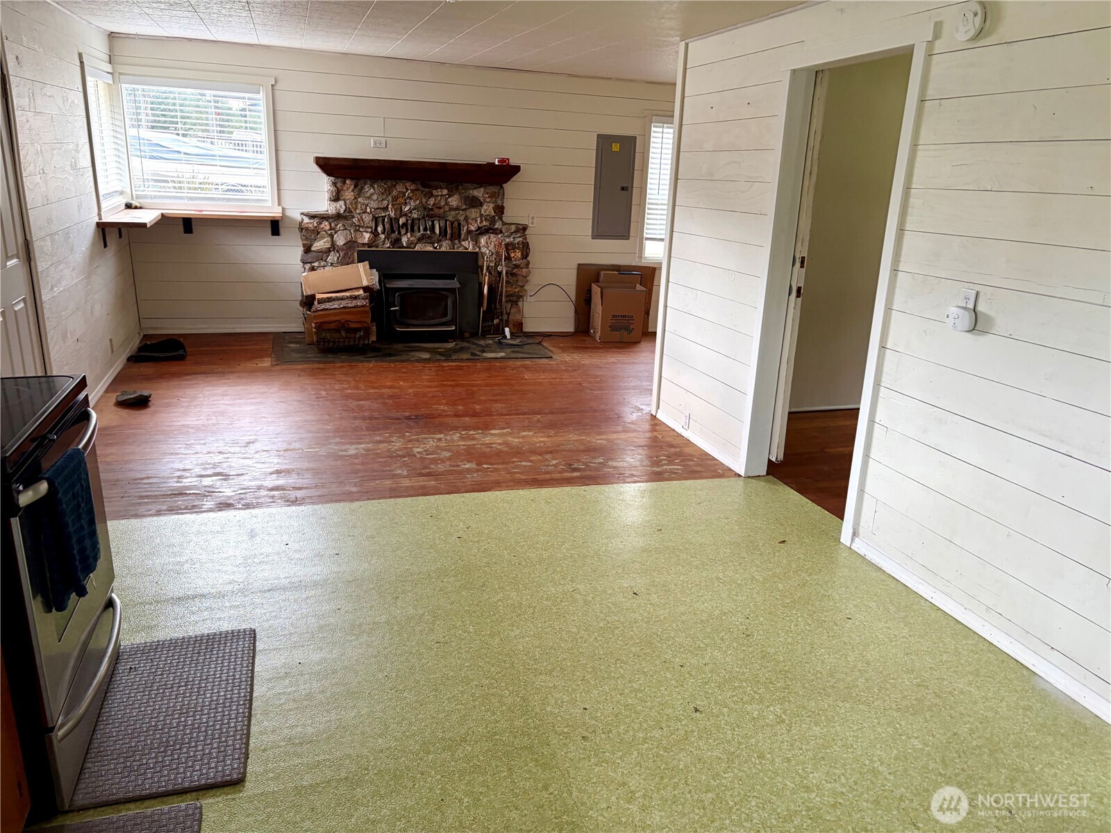 1215 199th Place , Long Beach, WA 98631