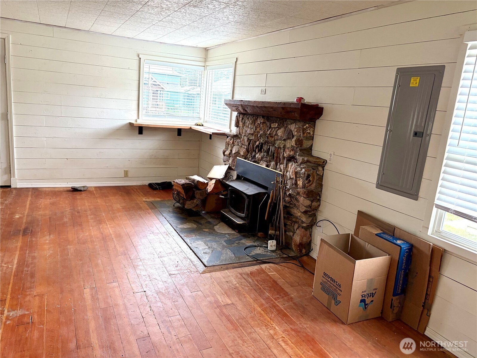 1215 199th Place , Long Beach, WA 98631