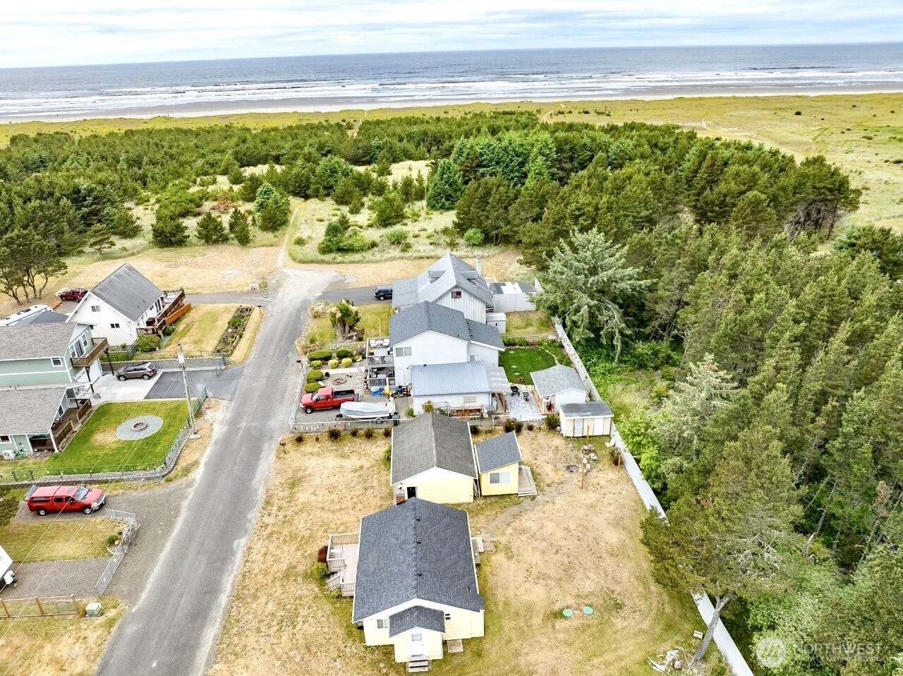 1215 199th Place , Long Beach, WA 98631