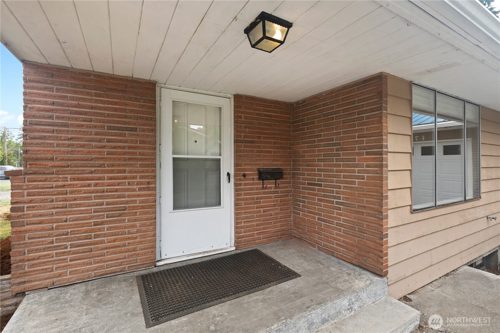 1717 E Street , Lynden, WA 98264