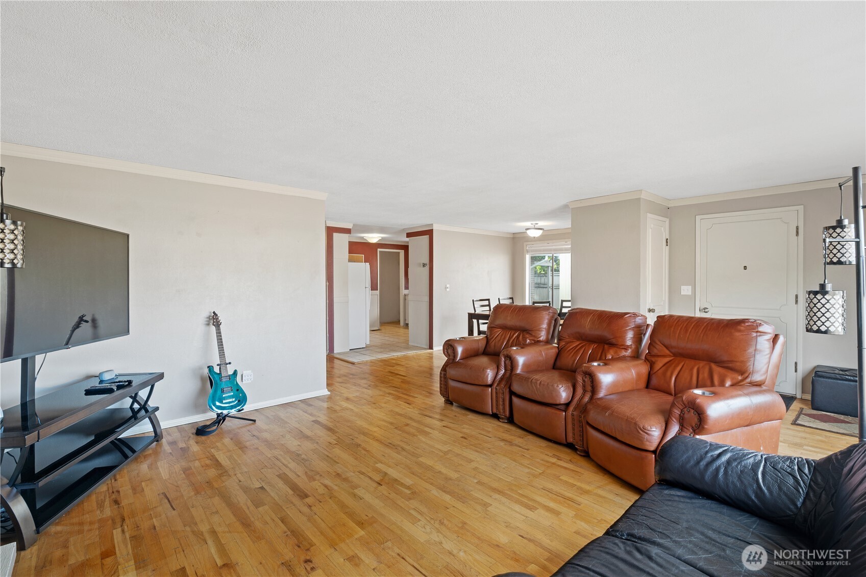 1717 E Street , Lynden, WA 98264