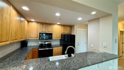 1419 Digby Place #205, Mount Vernon, WA 98274 - Photo 8