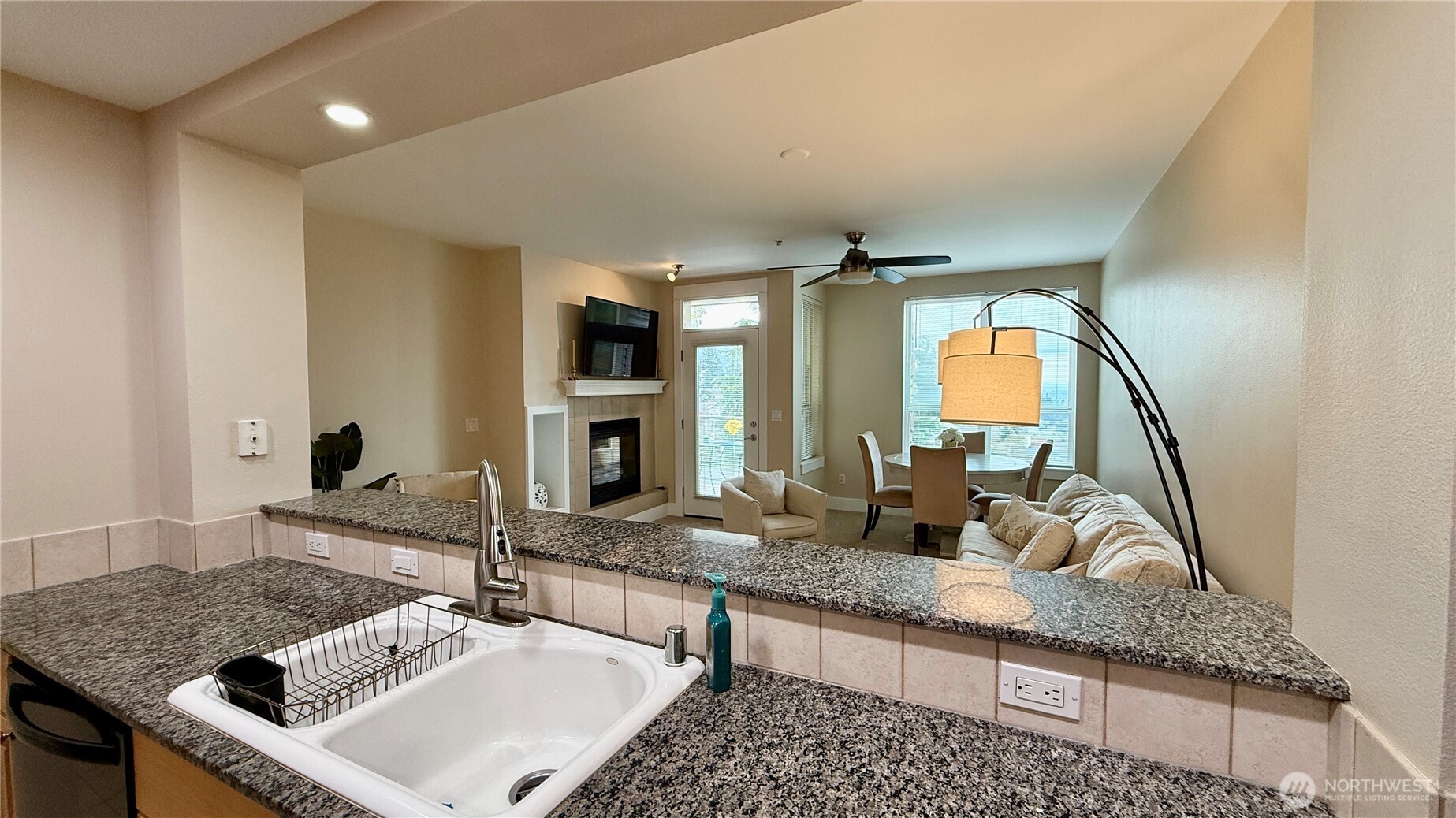 1419 Digby Place #205, Mount Vernon, WA 98274