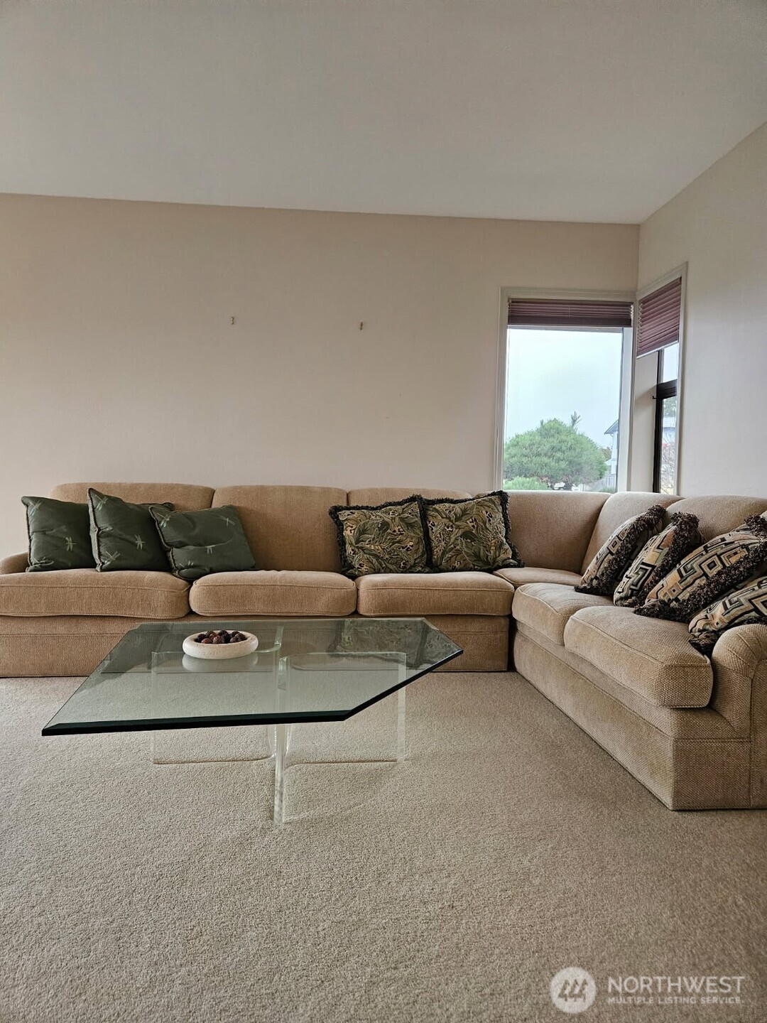 61 Leschi Drive SW, Steilacoom, WA 98388-1525