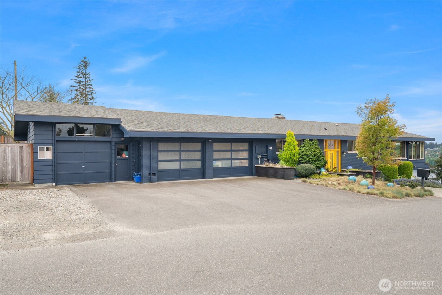 6614 N 49th Street , Tacoma, WA 98407-1304