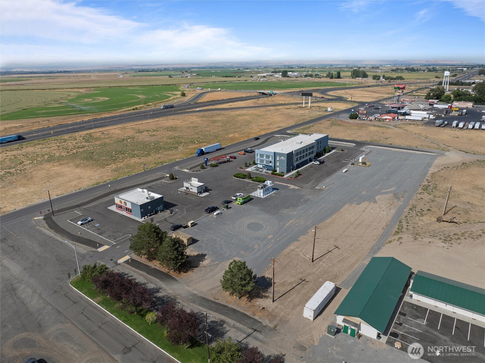 504 S Frontage Road , George, WA 98848
