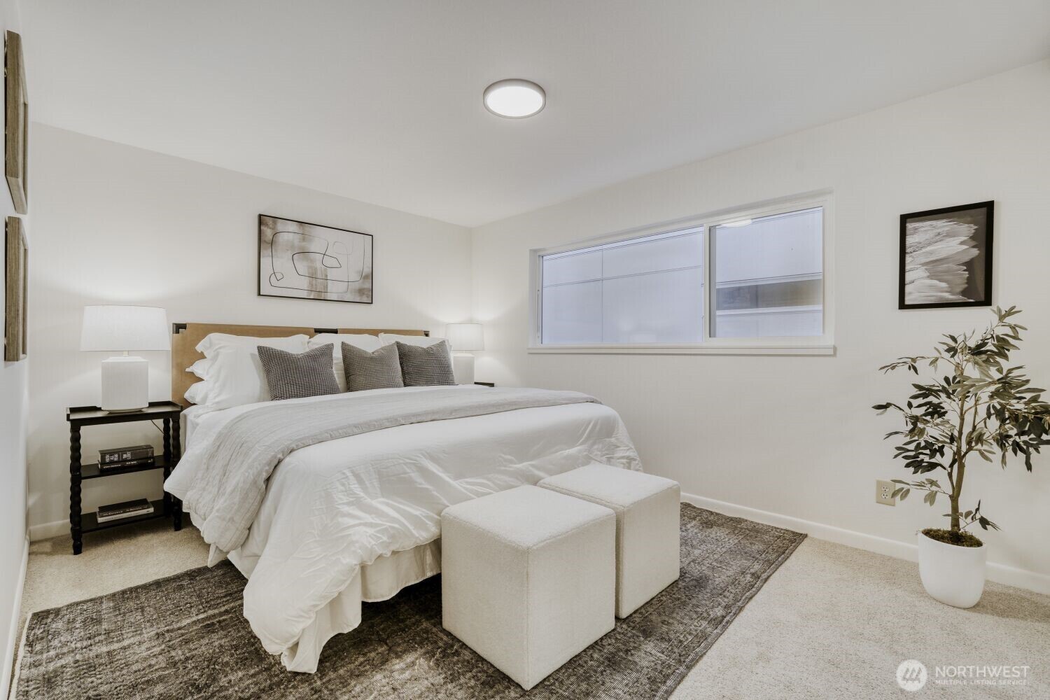 2501 Canterbury Lane E #215, Seattle, WA 98112