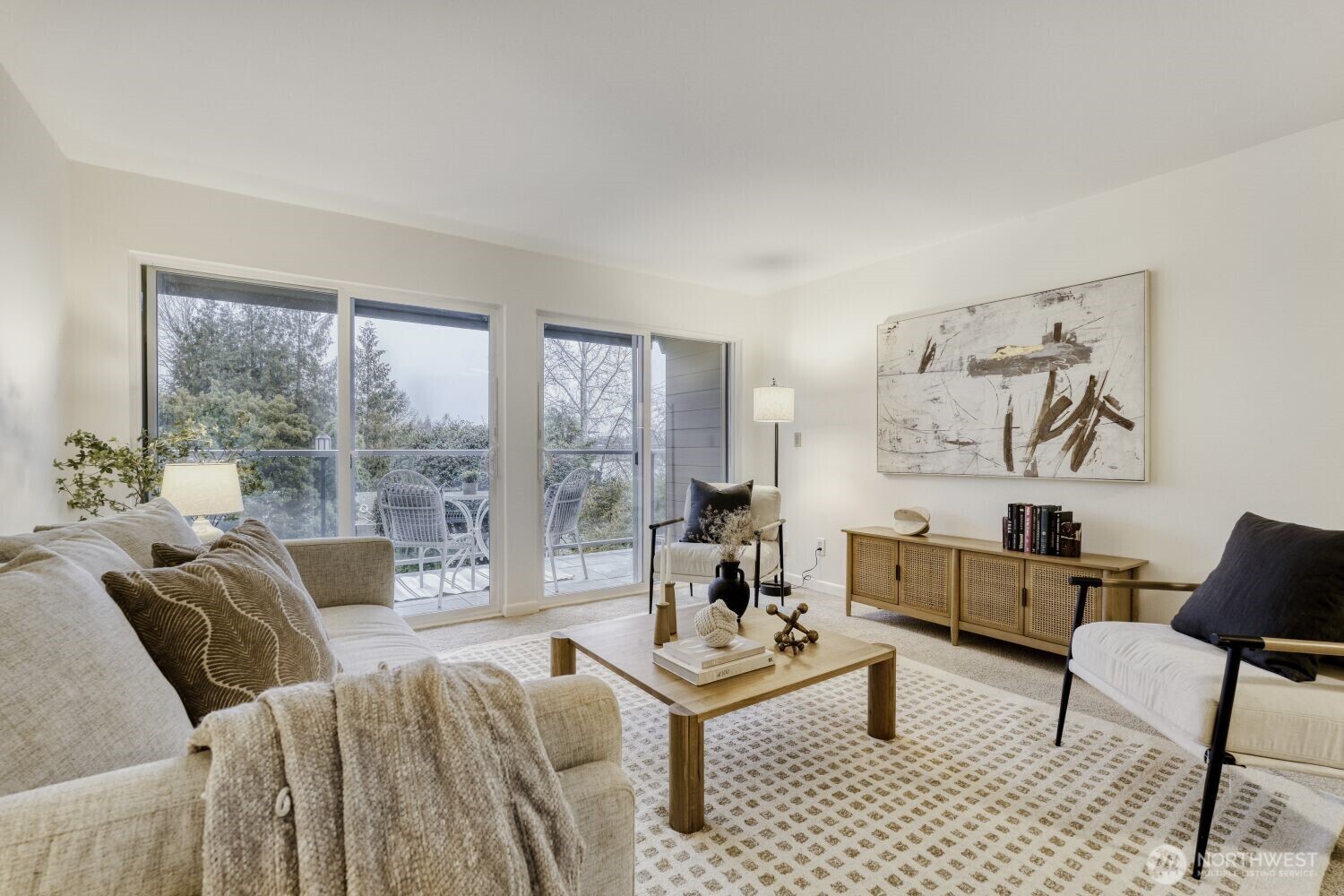 2501 Canterbury Lane E #215, Seattle, WA 98112