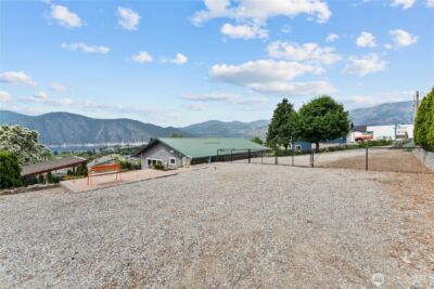 23 Katalpa Lane , Manson, WA 98831