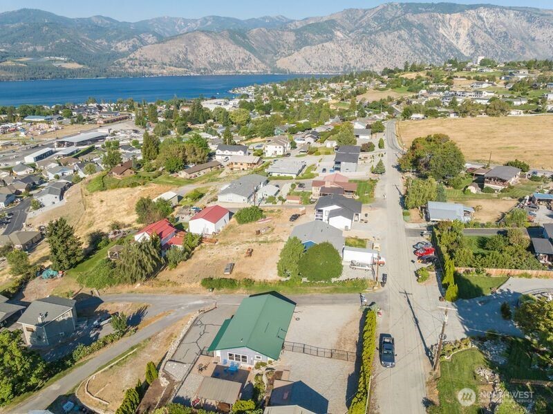 23 Katalpa Lane , Manson, WA 98831