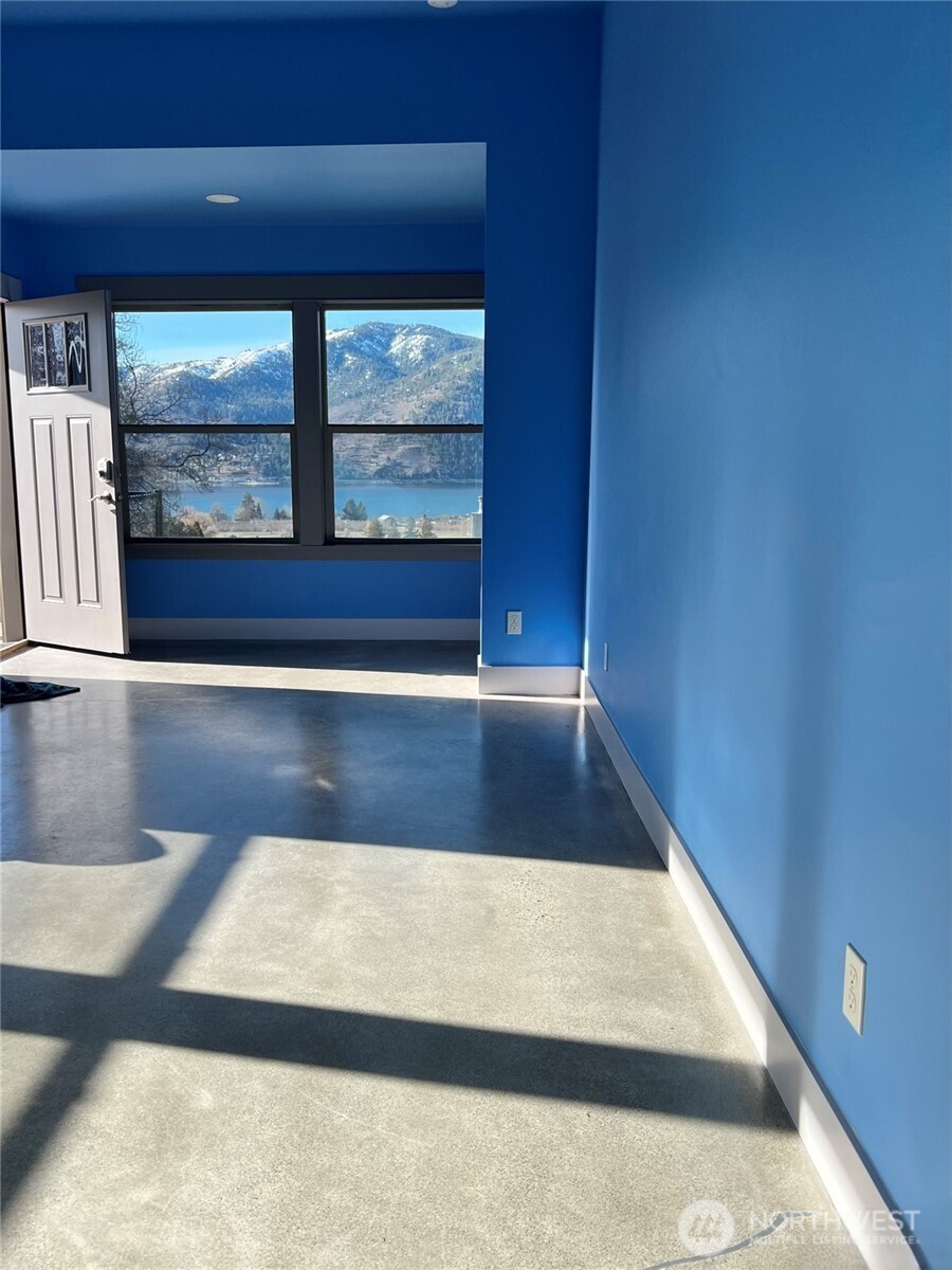 23 Katalpa Lane , Manson, WA 98831