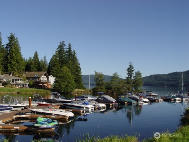 1 Lake Louise Drive #31, Bellingham, WA 98229
