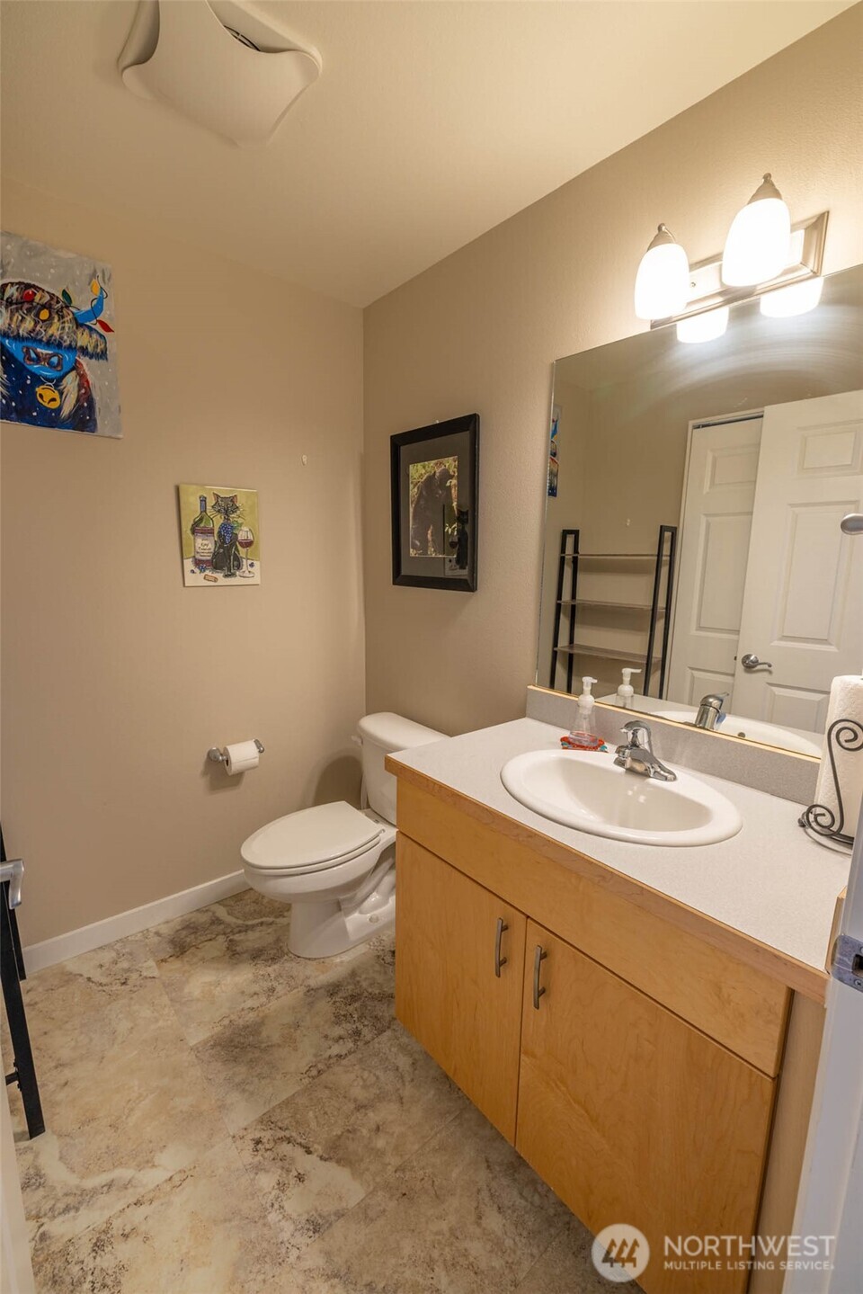 262 Oyhut Bay Boulevard SW #305, Ocean Shores, WA 98569