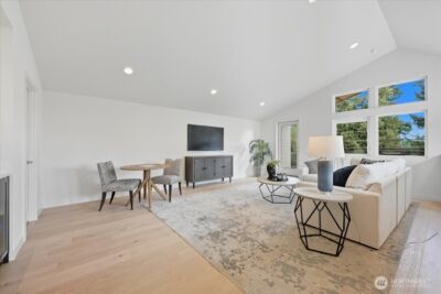 13047 39th Avenue NE #A, Seattle, WA 98125 - Photo 12