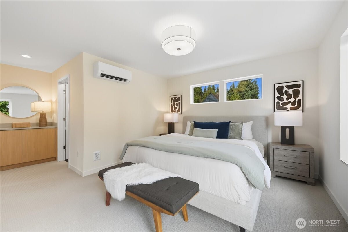 13047 39th Avenue NE #A, Seattle, WA 98125