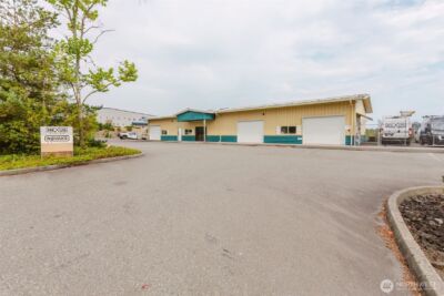 1415 Lumsden Road , Port Orchard, WA 98367 - Photo 2
